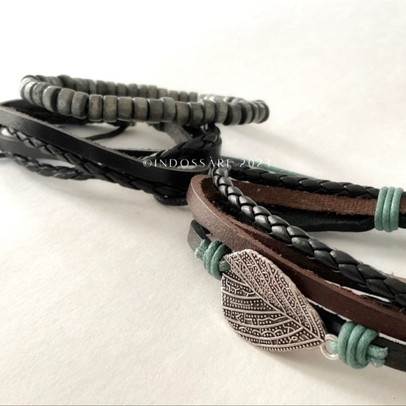 (37)New Bohemian Genuine Leather Wrap
Leaf Bracelets - Picture 3 of 6